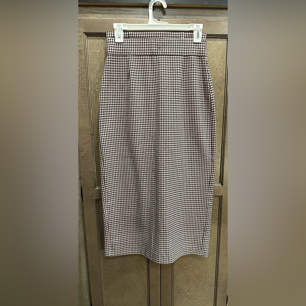 Zara Black and Dusty Pink Checkered Pattern Pencil Skirt